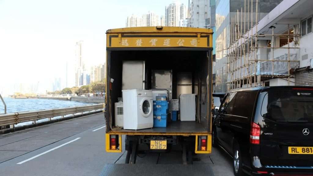 Furniture Movers in Dubai