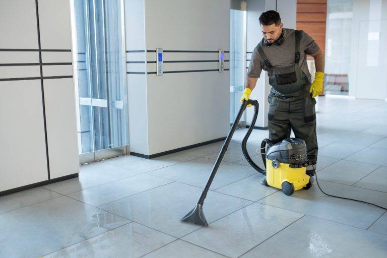 deep-cleaning-dubai-service-company-1