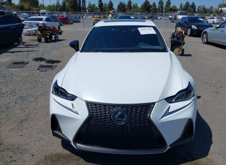 2019 LEXUS IS 300 300